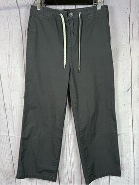 VUORI Women's Wide Leg RipStop Size
Medium grey